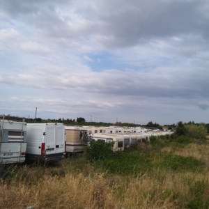 Außenstellplätze für Reisemobile und Caravans Wohnwagen in Südfrankreich