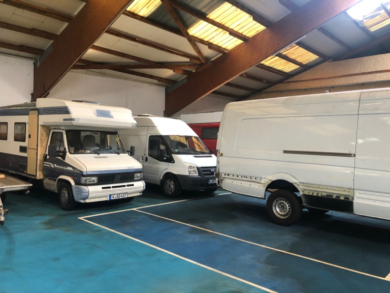 Wohnmobil-Hallenstellplatz-Köln-Womoflex